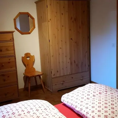 Barlangia فالبيلا