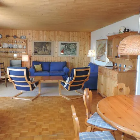 Barlangia Apartment *